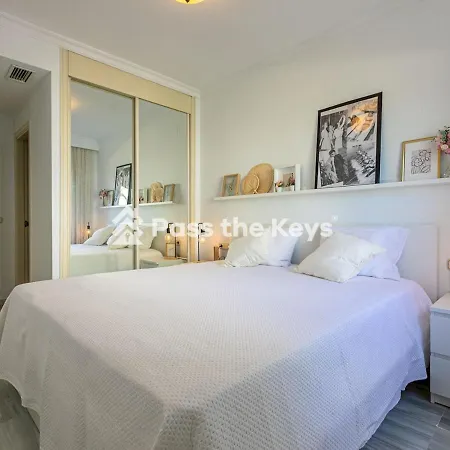 Pass The Keys Family Friendly Apartment Marbella